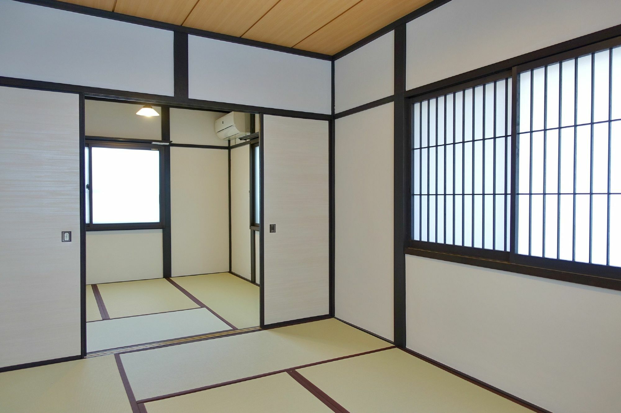 Kyoto Kamon Retro Na Hotel Buitenkant foto