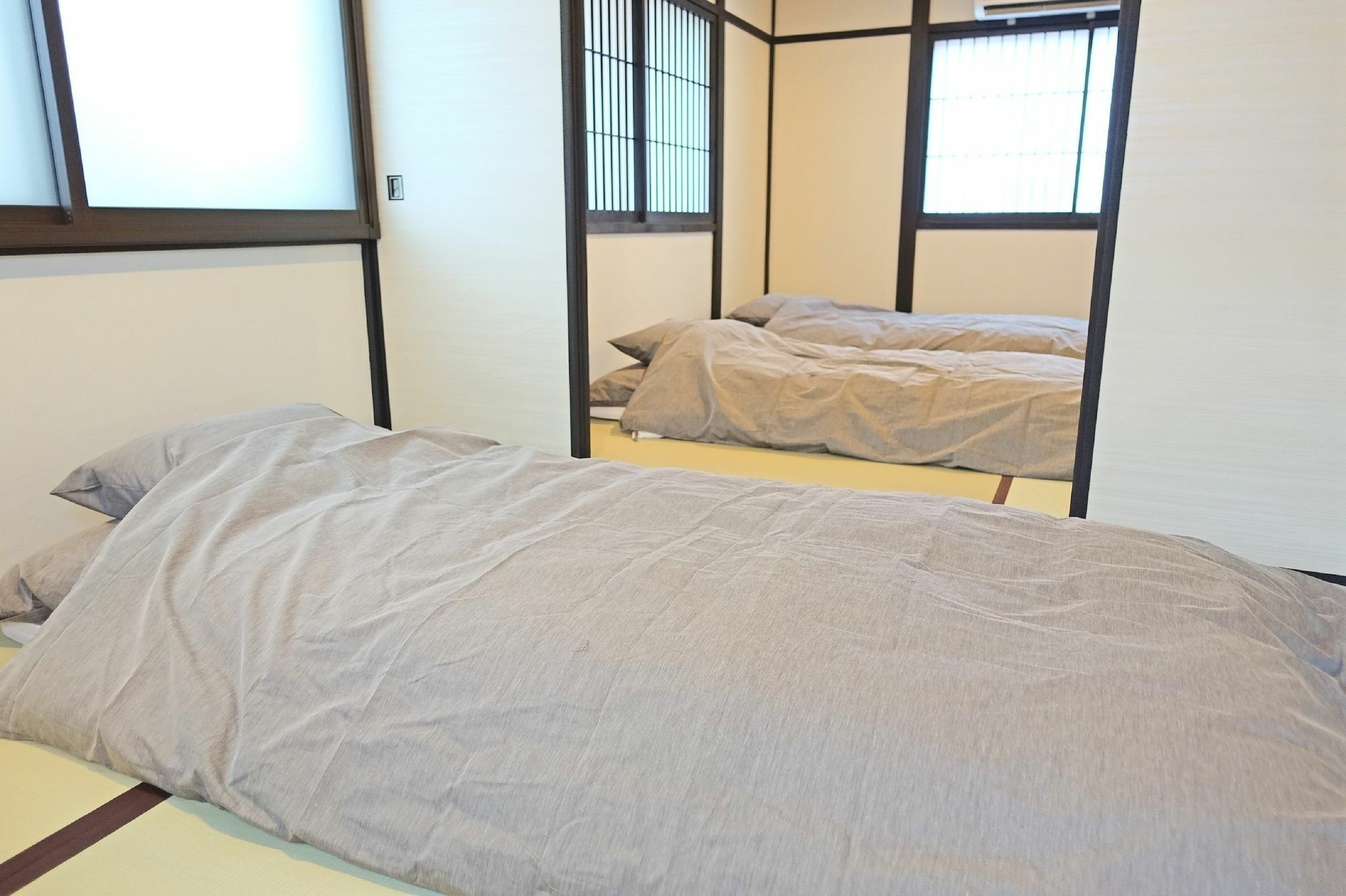 Kyoto Kamon Retro Na Hotel Buitenkant foto